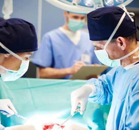 How to Find Affordable Hair Transplant Clinics Abroad